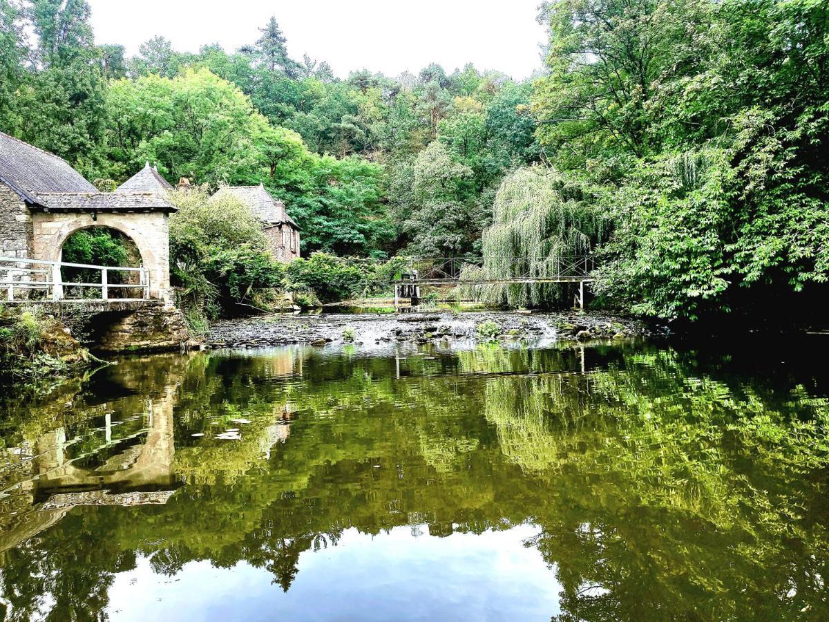 Holiday home Maisonnette- Et A Cote Coule Riviere Josselin